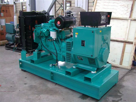 平坝200kw康明斯柴油发电机组图片 平坝200kw康明斯柴油发电机组图片